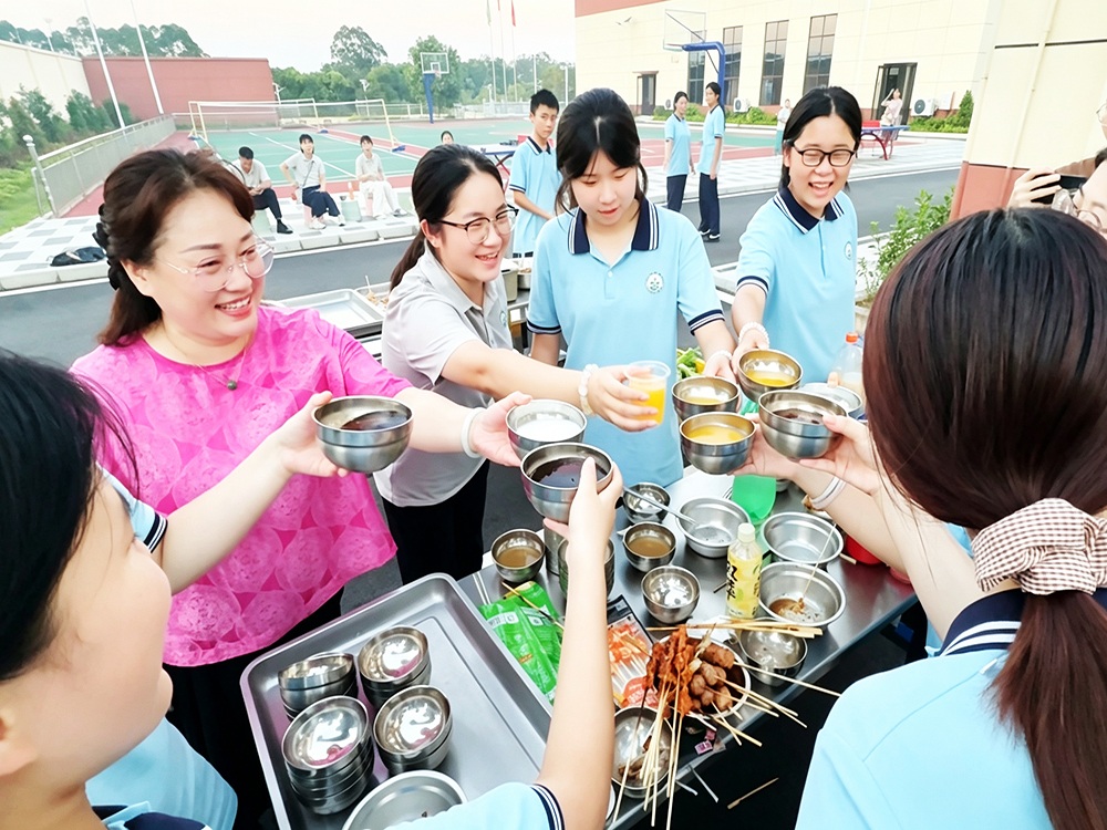 广西百色正规青少年寄宿培育机构推荐